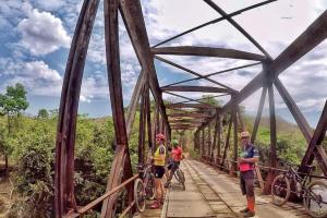 GUIADO>>CORDILHEIRA DO ESPINHAÇO>> MOUNTAIN BIKE TOUR>> 4 NOITES