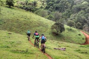 GUIADO>>SERRA DO ESPINHAÇO>> MOUNTAIN BIKE TOUR EXPERIENCE>> 6 NOITES