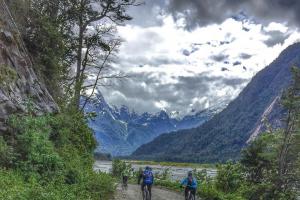 GUIADO>>PEDAL DA PATAGÔNIA>> TAVESSIA BARILOCHE - PUERTO VARAS>> 5 NOITES