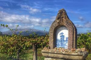 GUIADO>>SANTIAGO DE COMPOSTELA CENTRAL PORTUGUES>>5 NOITES