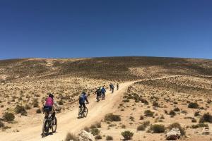 GUIADO >> BOLÍVIA, DEATH ROAD, SALAR DE UYUNI E ATACAMA >> MOUNTAIN BIKE TOUR >> 7 NOITES