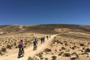 GUIADO >> BOLÍVIA, DEATH ROAD, SALAR DE UYUNI E ATACAMA >> MOUNTAIN BIKE TOUR >> 9 NOITES