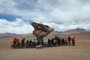 GUIADO >> BOLÍVIA, DEATH ROAD, SALAR DE UYUNI E ATACAMA >> MOUNTAIN BIKE TOUR >> 7 NOITES