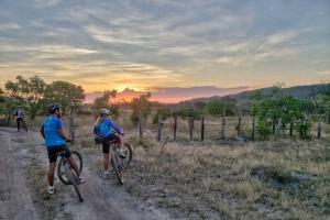 GUIADO >> CORDILHEIRA DO ESPINHAÇO >> REVEILLON 2025 >> MTB TOUR
