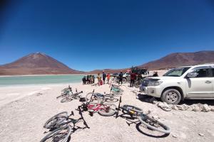 GUIADO >> BOLÍVIA, DEATH ROAD, SALAR DE UYUNI E ATACAMA >> MOUNTAIN BIKE TOUR >> 7 NOITES