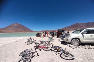 GUIADO >> BOLÍVIA, DEATH ROAD, SALAR DE UYUNI E ATACAMA >> MOUNTAIN BIKE TOUR >> 9 NOITES