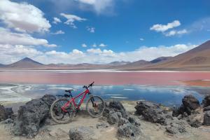 GUIADO >> BOLÍVIA, DEATH ROAD, SALAR DE UYUNI E ATACAMA >> MOUNTAIN BIKE TOUR >> 7 NOITES
