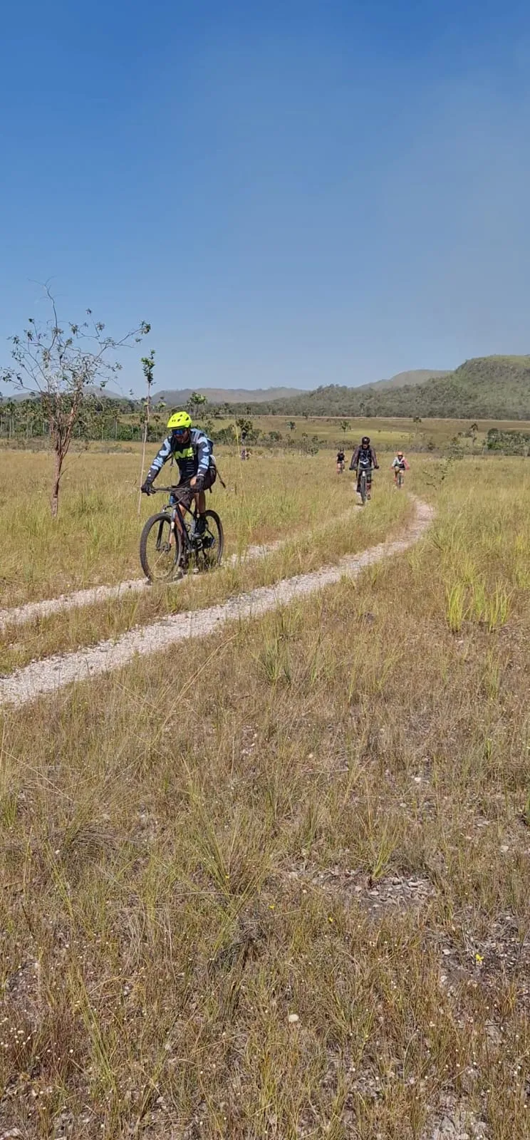 GUIADO>>VEADEIROS LADO B>>MOUNTAIN BIKE TOUR>>4 NOITES>>ACAMPAMENTO SUPERIOR - foto 13