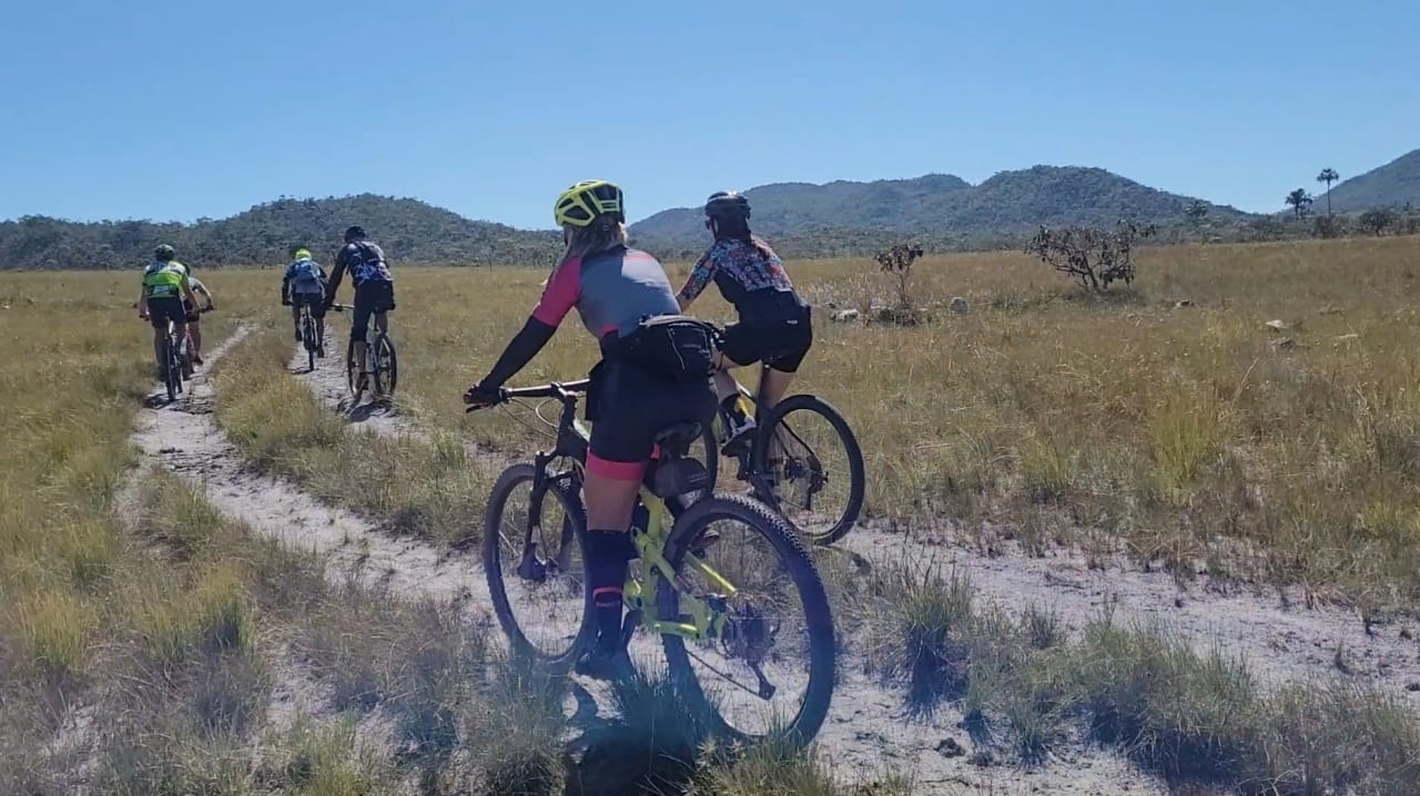 GUIADO>>VEADEIROS LADO B>>MOUNTAIN BIKE TOUR>>4 NOITES>>ACAMPAMENTO SUPERIOR