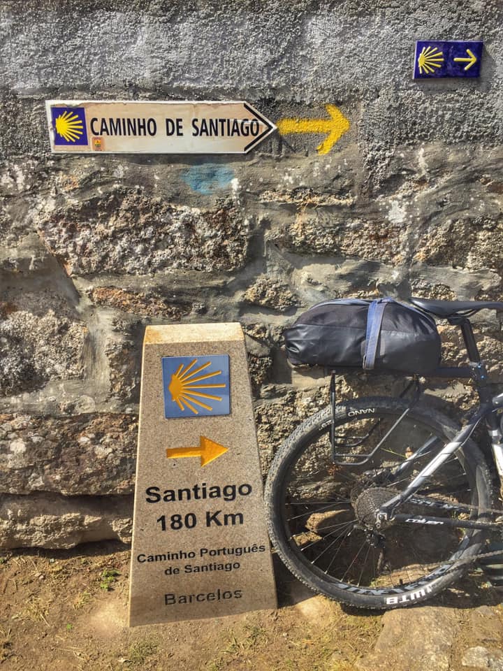 GUIADO>>SANTIAGO DE COMPOSTELA  PORTUGUES DA COSTA>>5 NOITES