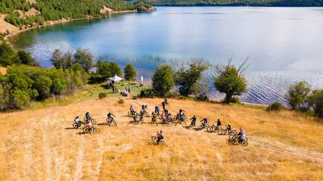 GUIADO >> PEDAL DA PATAGONIA >> E-MTB TOUR >> REVEILLON 2025 - foto 14