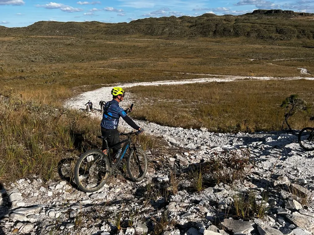 GUIADO >> MOUNTAIN BIKE TOUR >> SERRA DA CANASTRA