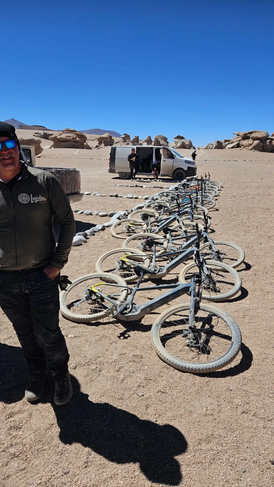 GUIADO >> BOLÍVIA, DEATH ROAD, SALAR DE UYUNI E ATACAMA >> MOUNTAIN BIKE TOUR >> 7 NOITES