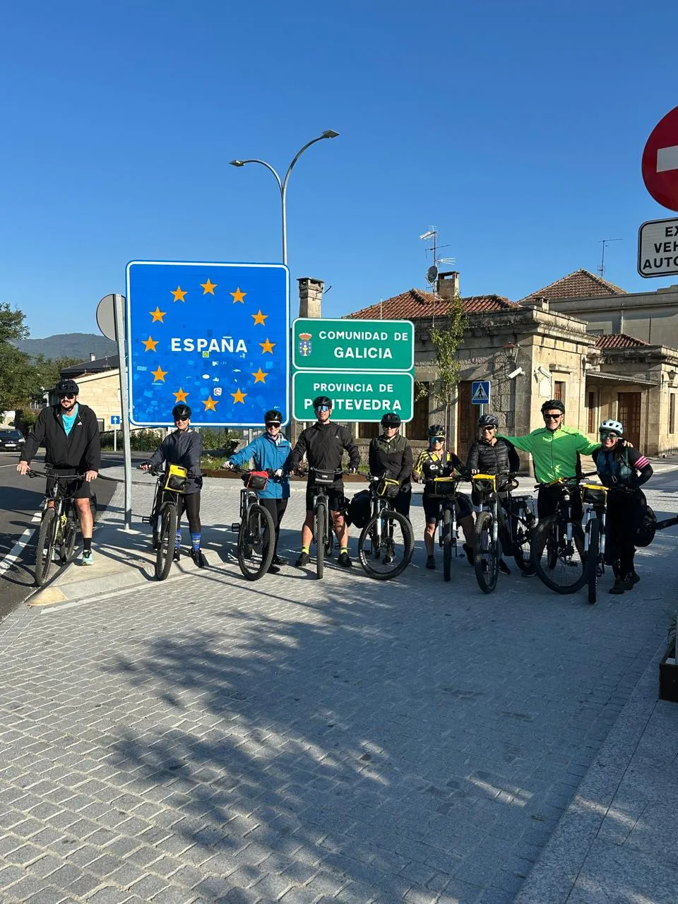 GUIADO>>SANTIAGO DE COMPOSTELA CENTRAL PORTUGUES>>7 NOITES