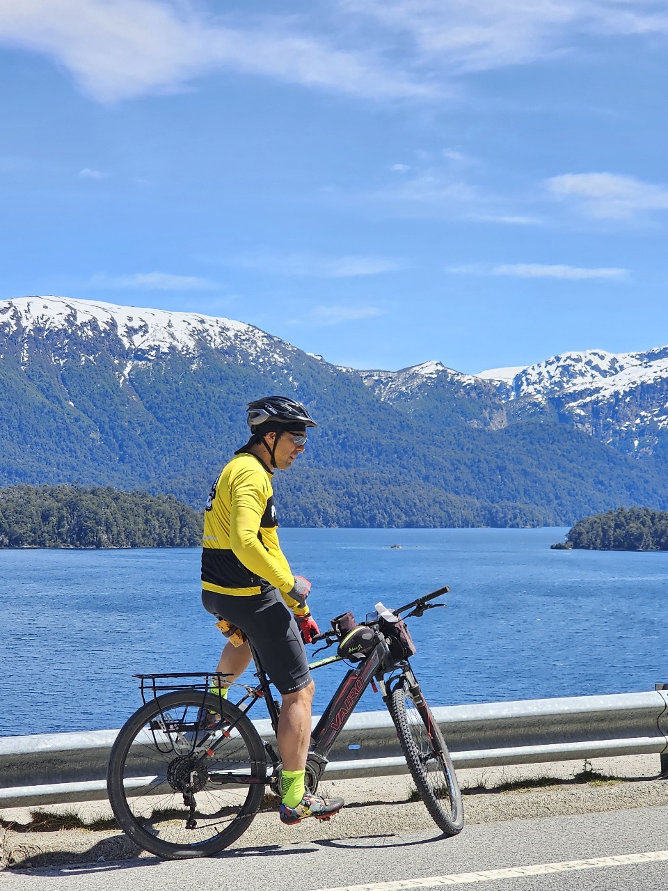 GUIADO >> PEDAL DA PATAGONIA >> SETE LAGOS >> 6 NOITES