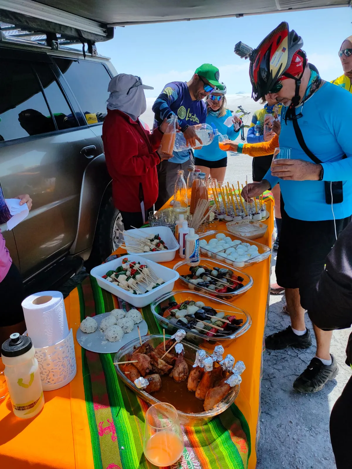 GUIADO >> BOLÍVIA, DEATH ROAD, SALAR DE UYUNI E ATACAMA >> MOUNTAIN BIKE TOUR >> 7 NOITES