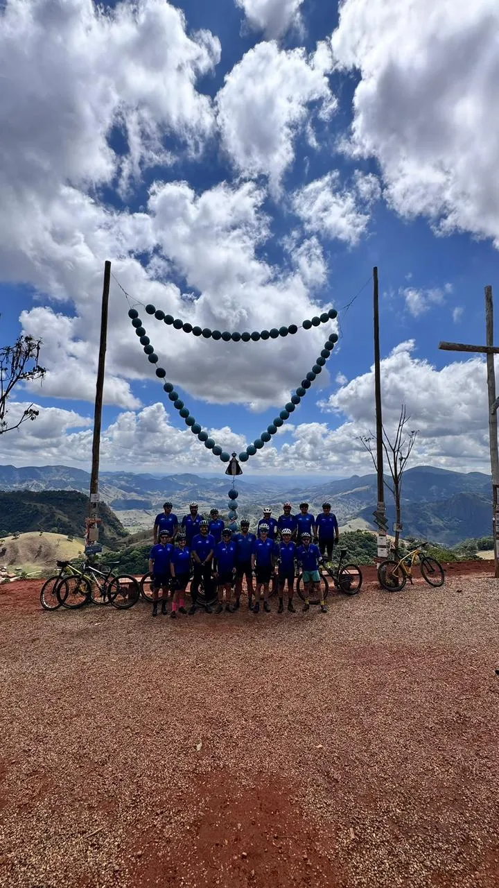 GUIADO >> MOUNTAIN BIKE TOUR >>CAMINHO DA FÉ