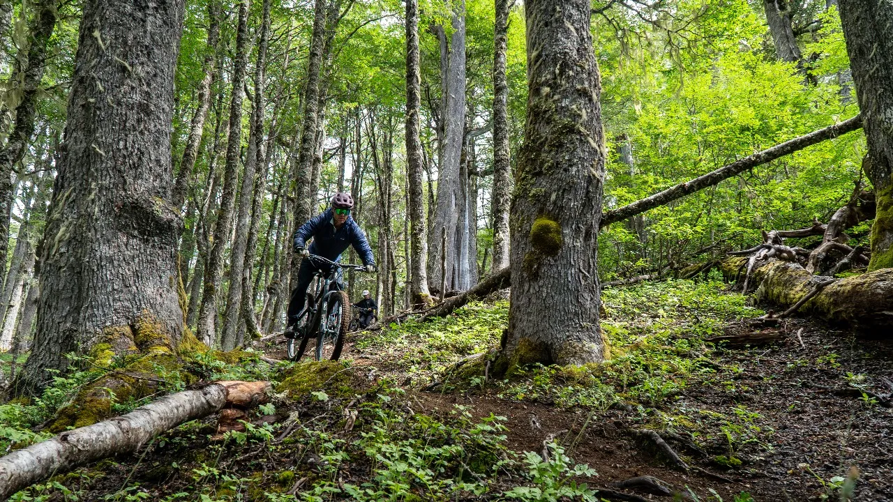 GUIADO >> PEDAL DA PATAGONIA >> E-MTB TOUR >> REVEILLON 2025 - foto 13